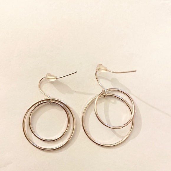 Circle earrings - Picture 2 of 2